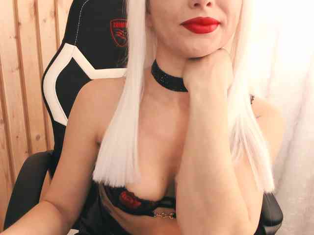 MollyMalone MollyMalone