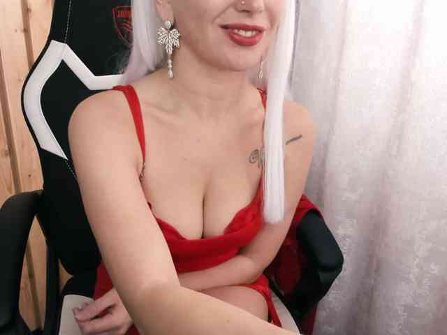 MollyMalone MollyMalone