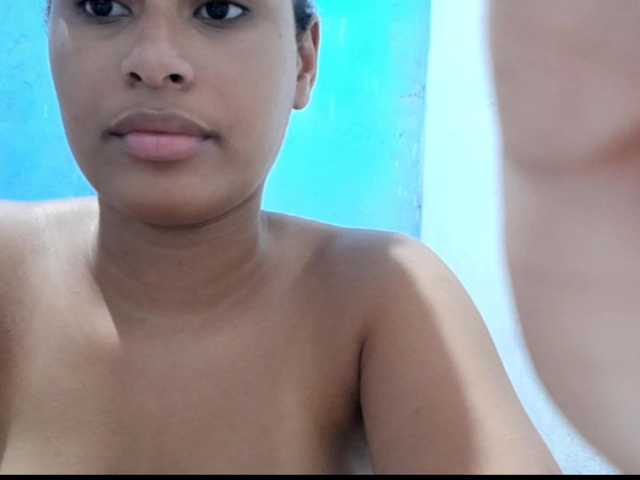 RomanaBeatson's BongaCams show and profile