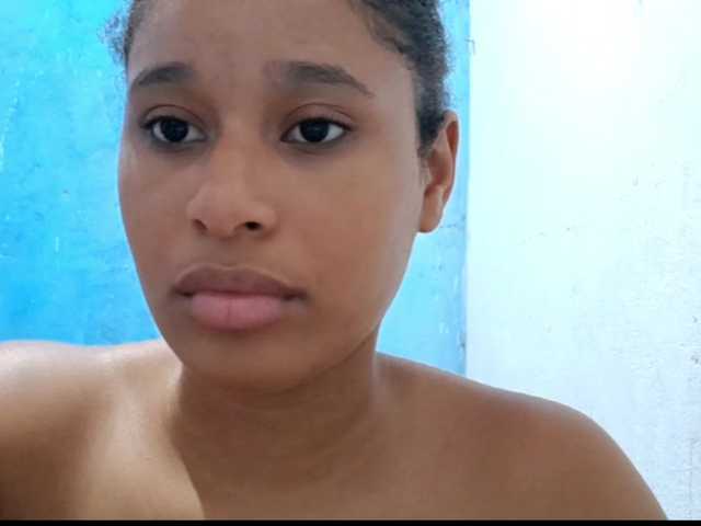 RomanaBeatson's BongaCams show and profile