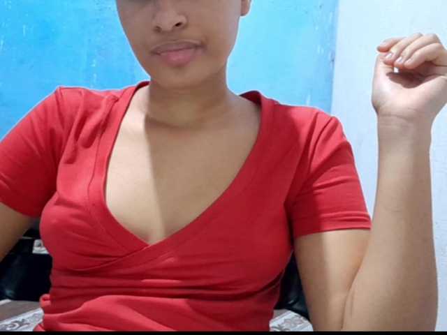 RomanaBeatson's BongaCams show and profile