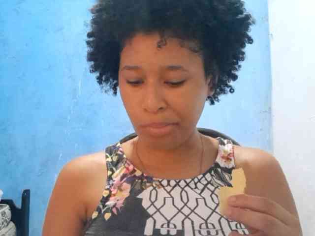 RomanaBeatson webcam