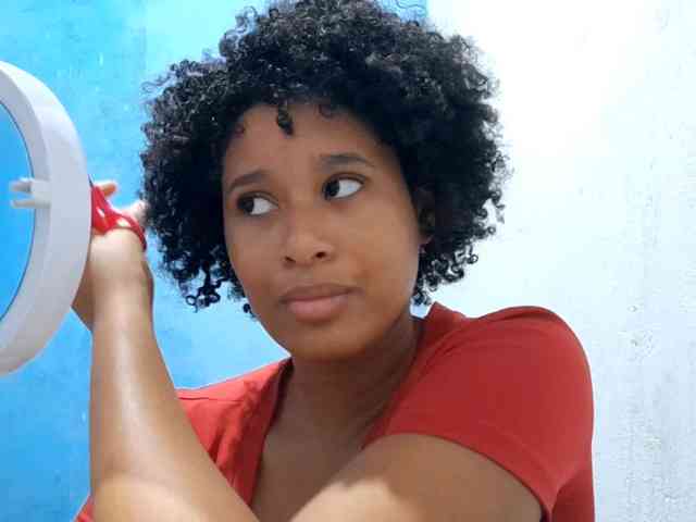 RomanaBeatson webcam