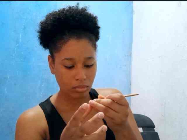 RomanaBeatson webcam