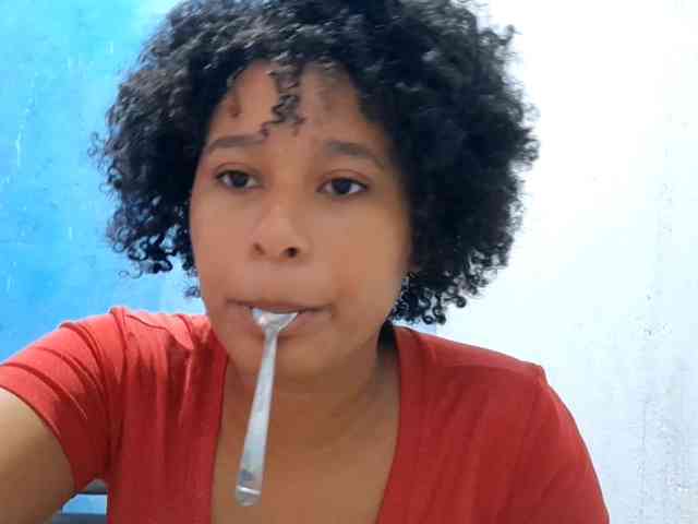 RomanaBeatson webcam