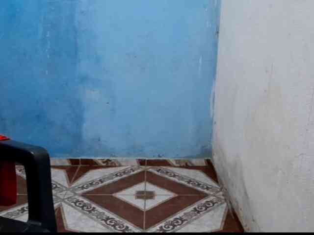 RomanaBeatson webcam