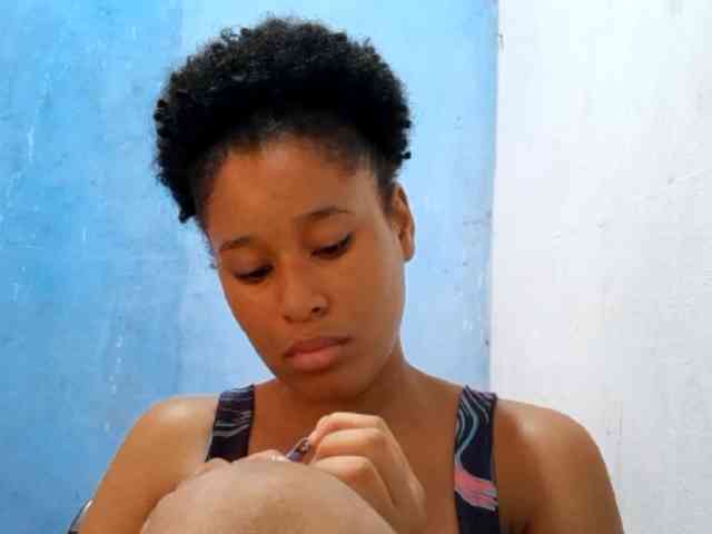 RomanaBeatson webcam