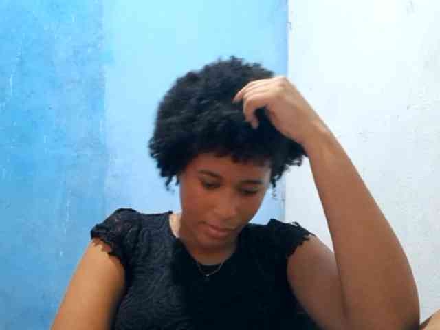 RomanaBeatson webcam