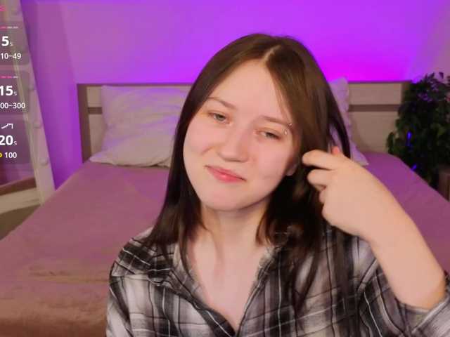 MollyMay webcam stream