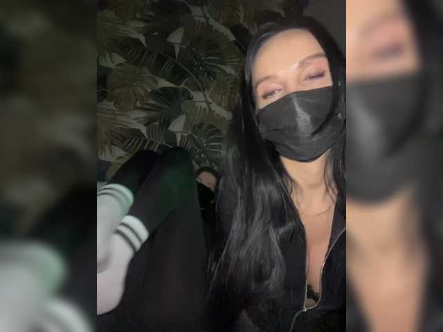 Live with 2Bounty on FliCam