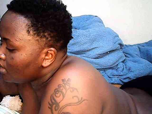 Beautybrown Live Webcam on BongaCams