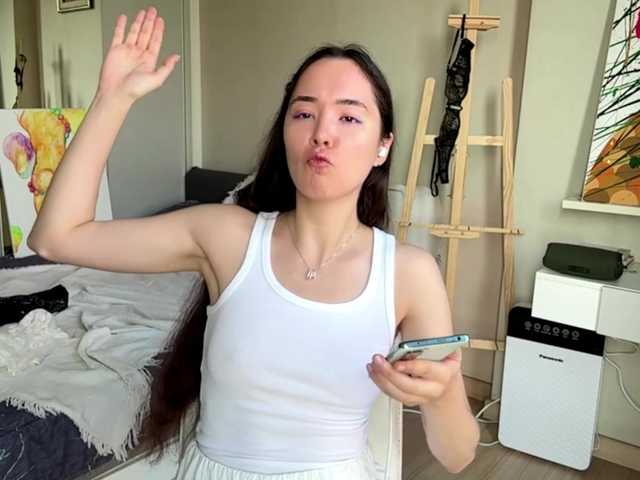 le modèle BritneyLusty est en webcam porno dans un show sur le site bongacams, il possède les tags suivants: White/Caucasian,Brunette,Shaved