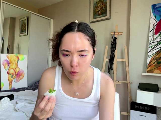 le modèle BritneyLusty est en webcam porno dans un show sur le site bongacams, il possède les tags suivants: White/Caucasian,Brunette,Shaved