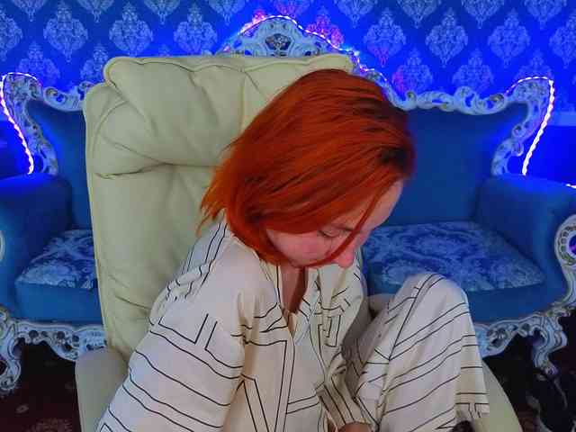 SweetVeroonica webcam