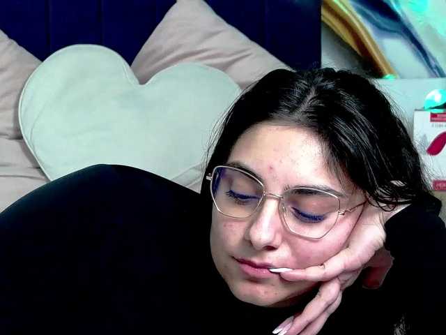 LetishaRay live cam profile