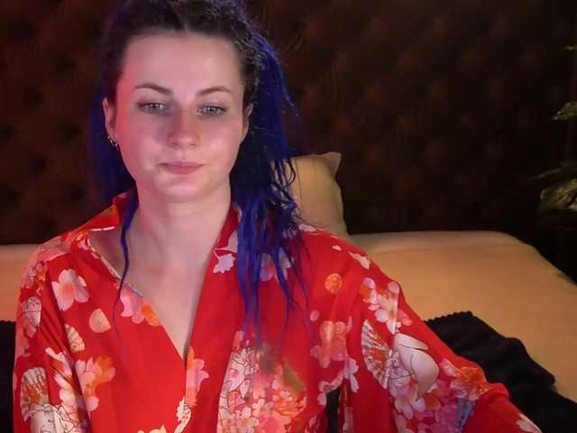 AlisaGrace's BongaCams show and profile