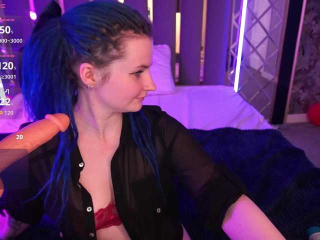 AlisaGrace's BongaCams show and profile