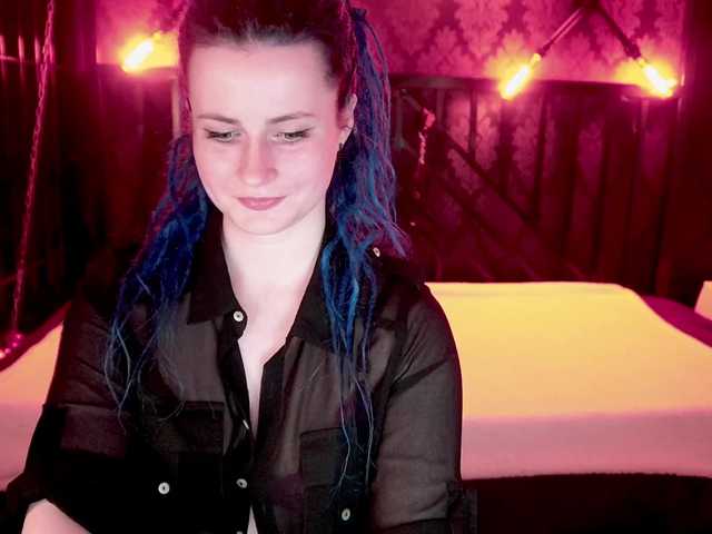 AlisaGrace's BongaCams show and profile