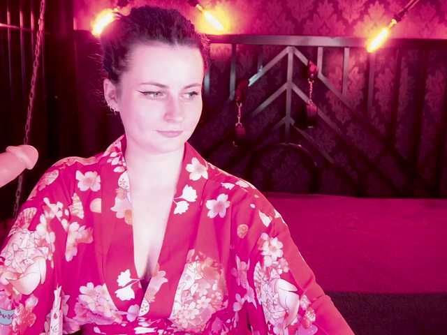 AlisaGrace's BongaCams show and profile