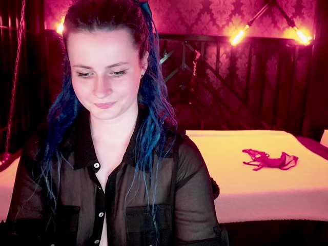 AlisaGrace's BongaCams show and profile