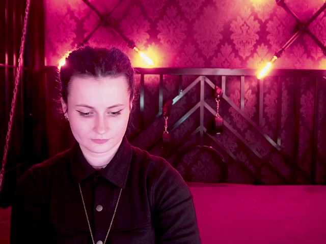 AlisaGrace's BongaCams show and profile