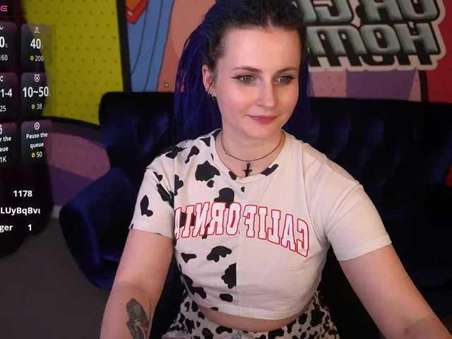 AlisaGrace's BongaCams show and profile