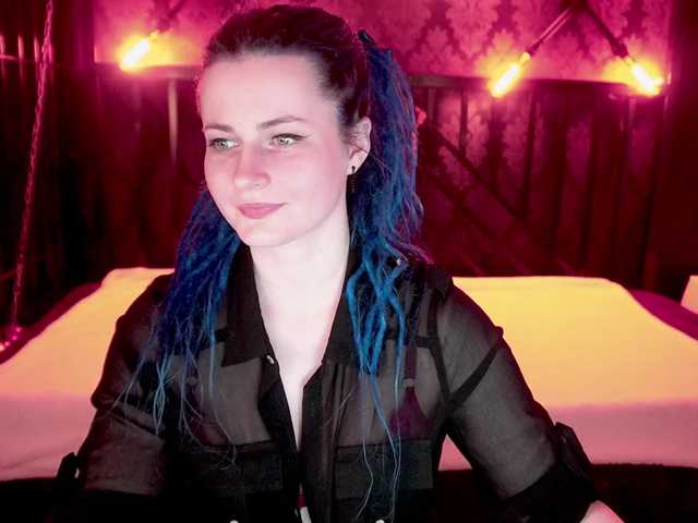 AlisaGrace's BongaCams show and profile