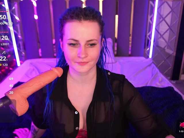 AlisaGrace's BongaCams show and profile