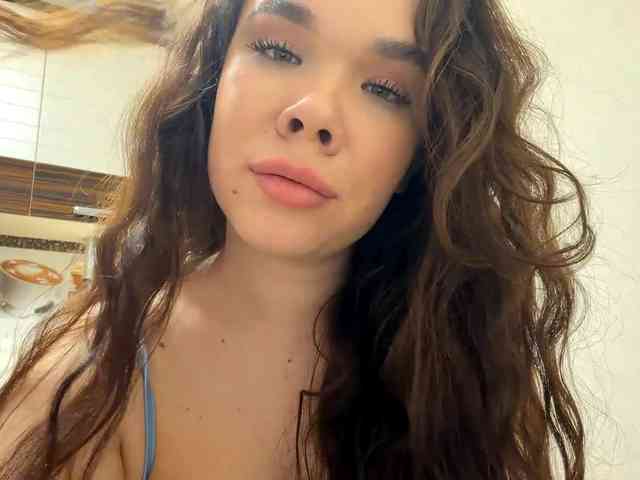 JeseniaTowell webcam