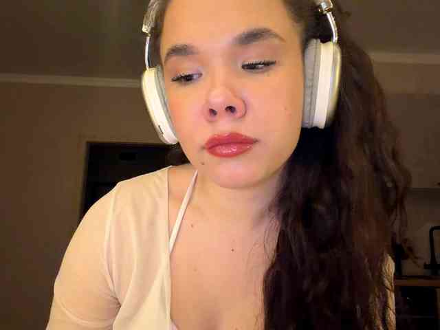 JeseniaTowell webcam