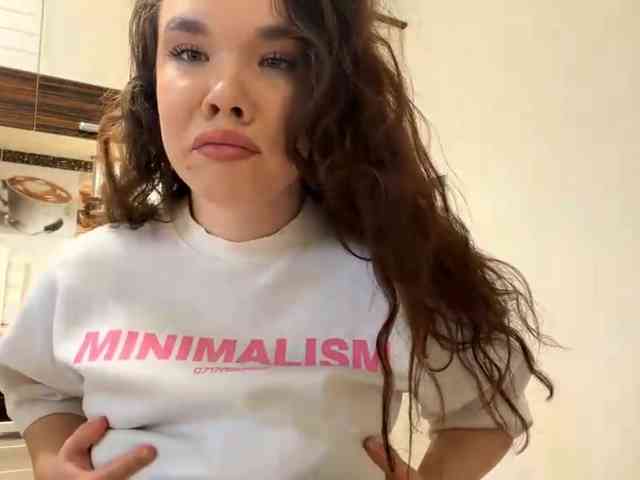 JeseniaTowell webcam