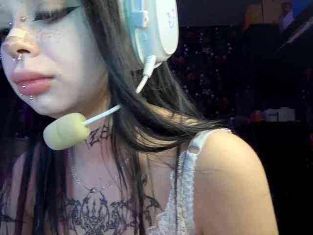 QuianaDearman webcam