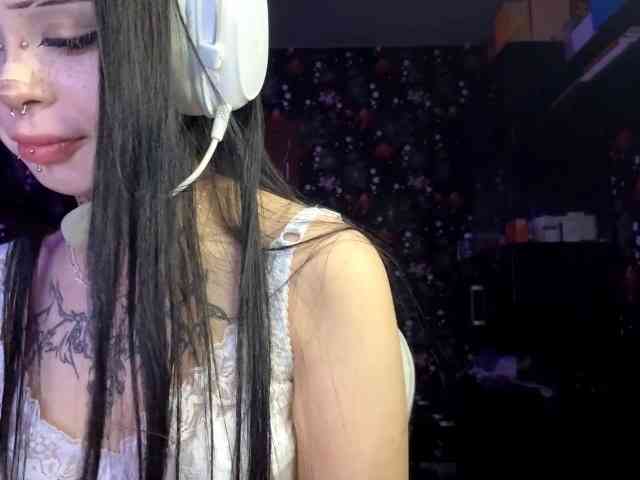 QuianaDearman webcam