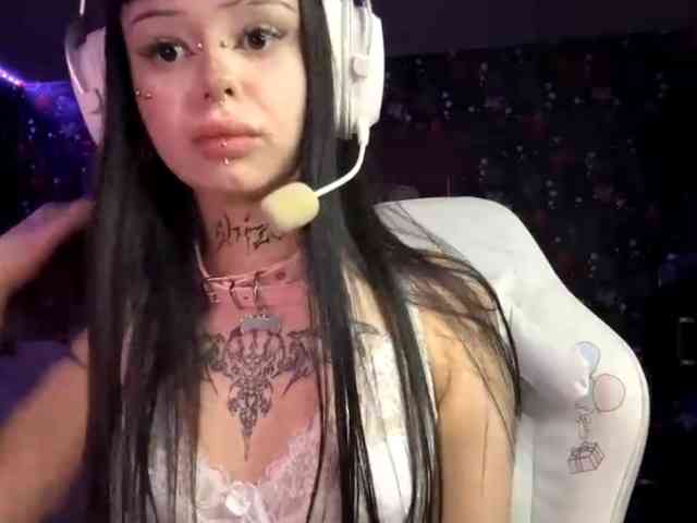 QuianaDearman webcam