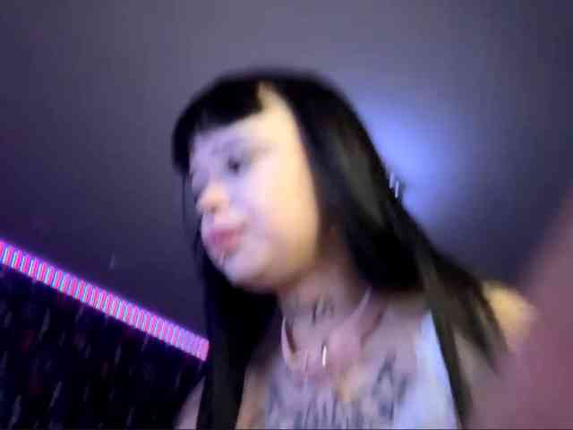 QuianaDearman webcam