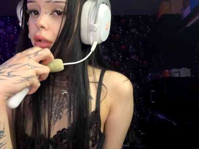 QuianaDearman webcam