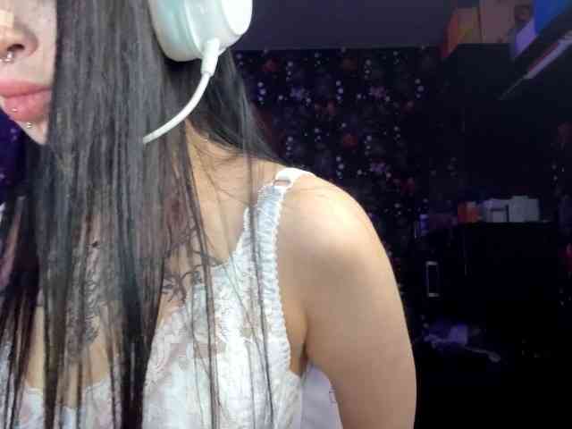 QuianaDearman webcam