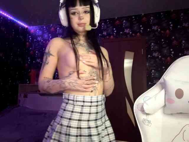 QuianaDearman webcam