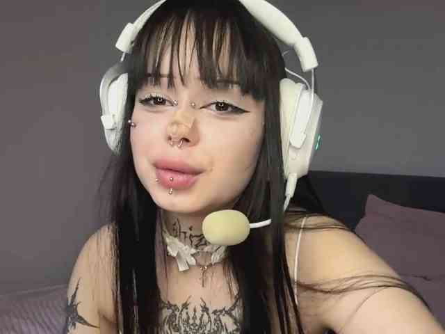 QuianaDearman webcam