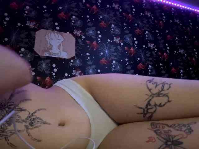 QuianaDearman webcam