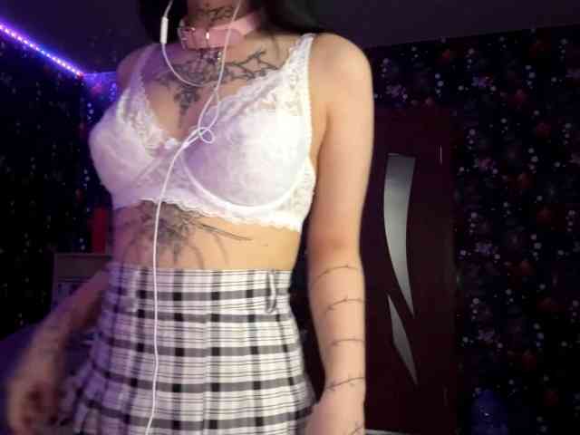 QuianaDearman webcam