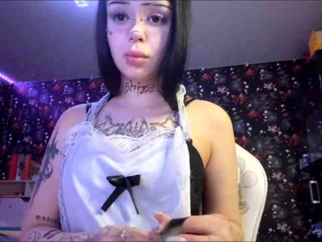 QuianaDearman webcam