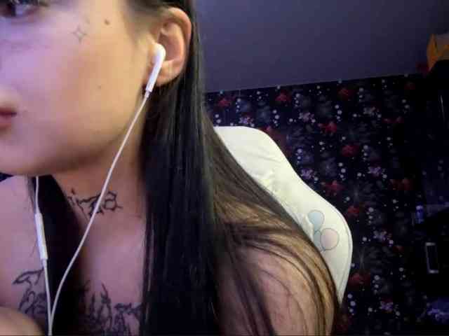 QuianaDearman webcam