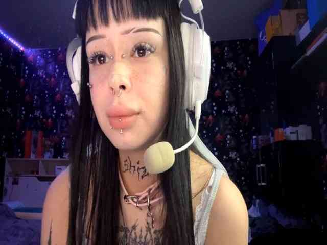 QuianaDearman webcam