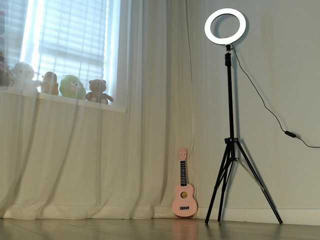 aiyumiprivate's BongaCams show and profile