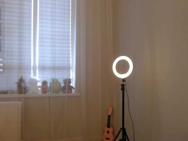 aiyumiprivate's BongaCams show and profile