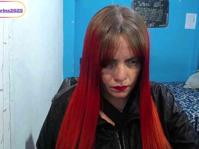 Carolinhe Live Webcam on BongaCams