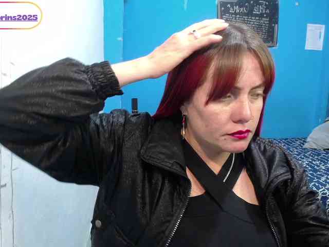 Carolinhe Live Webcam on BongaCams