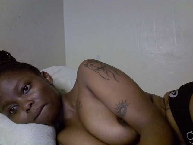 BongaCams LAESTY is Freechat LAESTY — I love being watched...wanna see me closer....