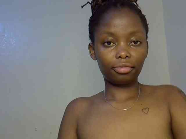 LAESTY Live Webcam on BongaCams